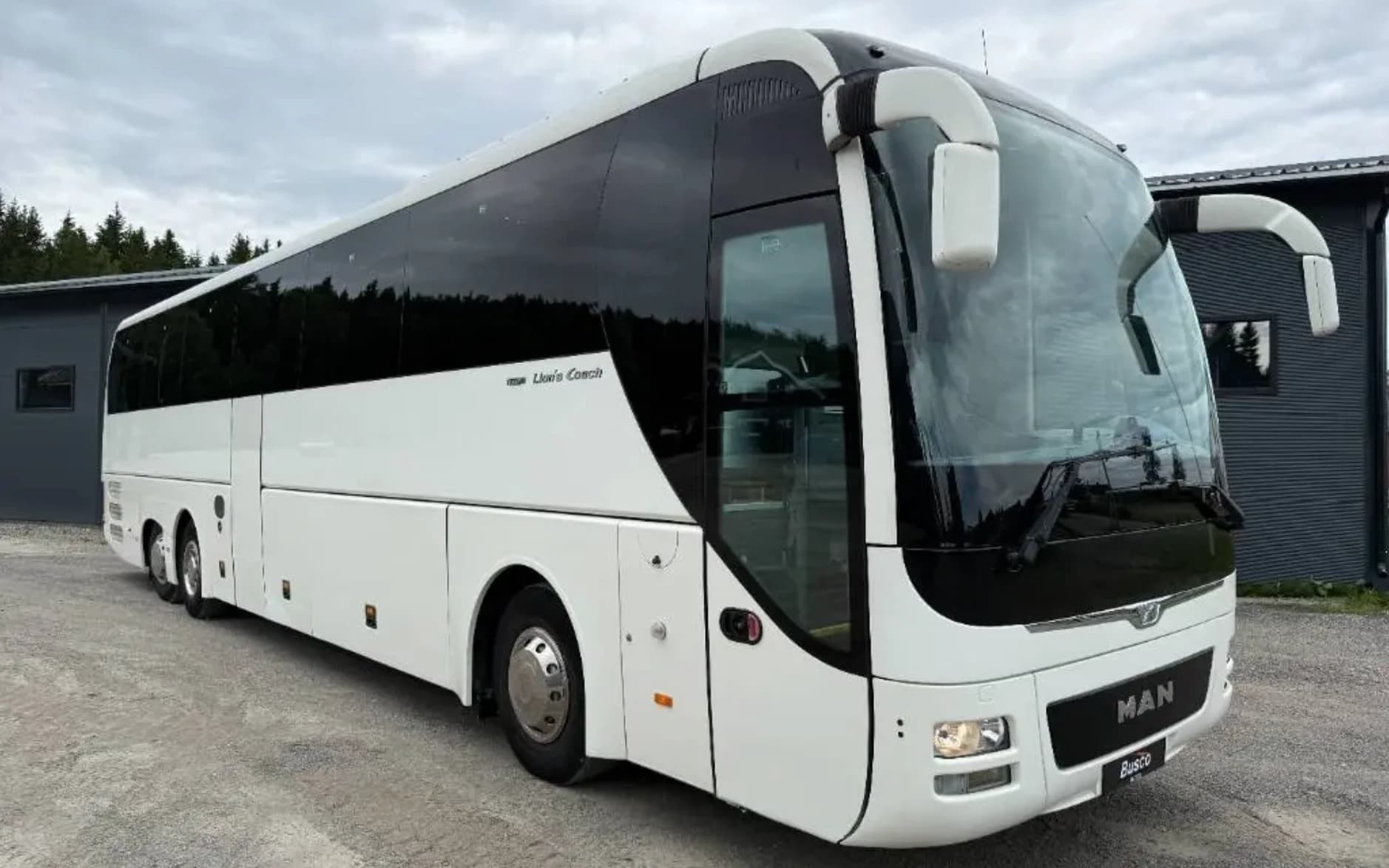 MAN Lion's Coach turbuss med plass til 57 passasjerer